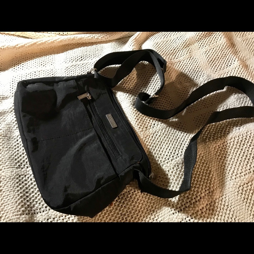 Baggallini cross body bag